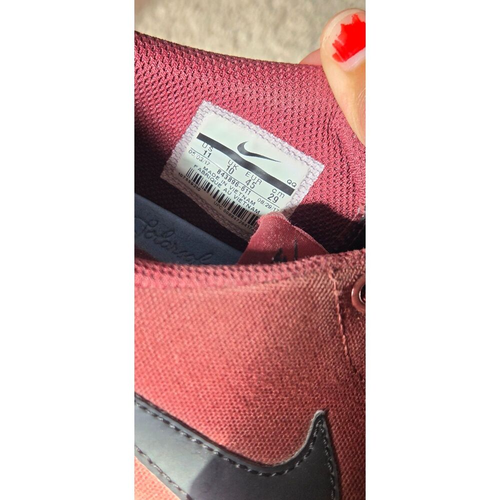 Nike Sb Check Solarsoft Sneakers View 6